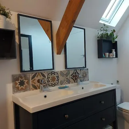 Petit Bonheur בית נופש וויסטרהאם